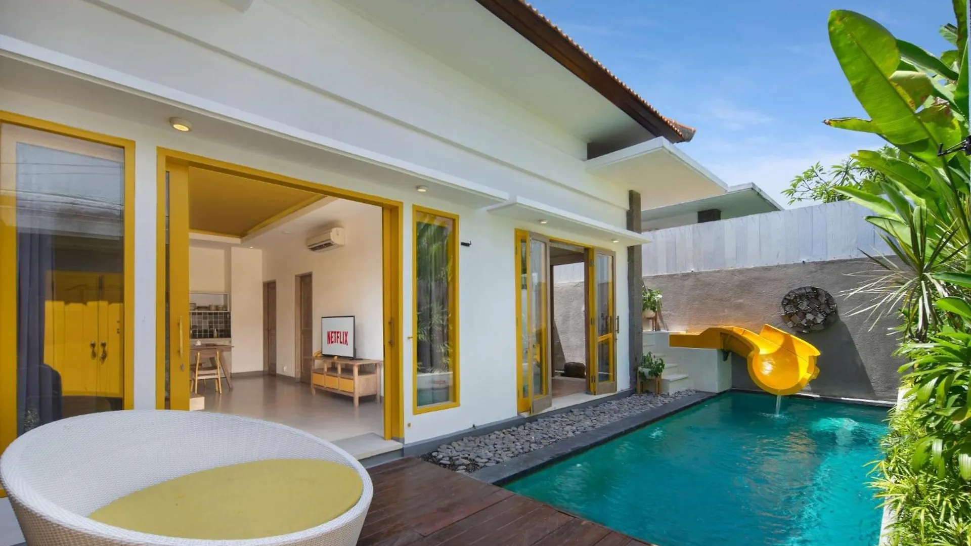 La Mira Villa Seminyak By Ini Vie Hospitality Kerobokan  0*, Kerobokan (Bali)
